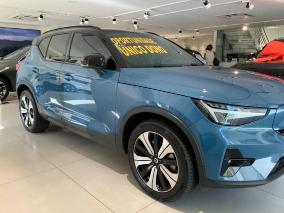 VOLVO XC40 P6 RECHARGE ELECTRIC PLUS AWD